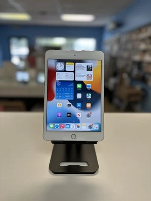 iPad Mini 4 16GB Gold Cellular Unlocked Excellent Condition %100 Battery - Image 1 of 4