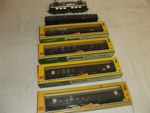 Fleischmann 1338 E-Lok E40 034 DB + 5 Personenwagen z.T. OVP H0 - Bild 1 von 10