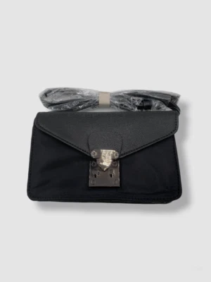 $90 Neiman Marcus женщин черный маленький путешествий сумка через плечо - Изображение 1 из 3