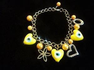 "Hermosa NUEVA Pulsera CORAZONES Colgantes - Pulsera Dije 9" - Imagen 1 de 2