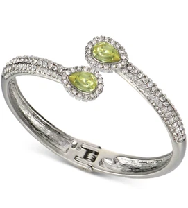 NEW CHARTER CLUB SILVER-TONE PAVE GREEN CRYSTAL BYPASS BANGLE BRACELET 2,5" NIB - Picture 1 of 5