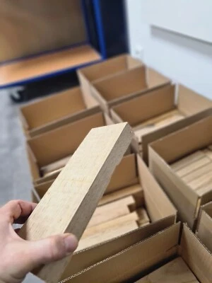 6kg Holzreste Eiche Abschnitte Edelholz Bastelholz Hartholz gehobelt - Bild 1 von 4