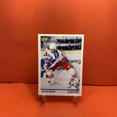 1992-93 Upper Deck Ice Hockey World David Jensen #379 EX🦄 - Image 1 of 2