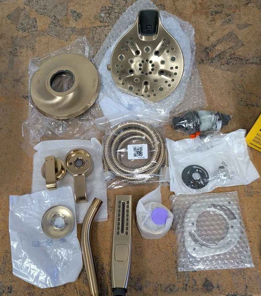 Delta T17289-CZ-PR 17 Series Borde de Ducha con Control de Volumen, Champagne Bronze Foto 1 de 3