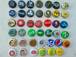 COLECCIÓN DE TAPAS DE BOTELLA 44 TIPOS DIFERENTES - Imagen 1 de 4