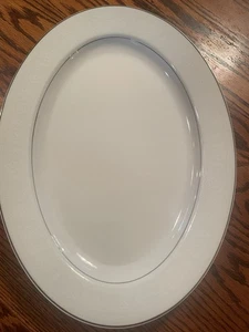 Demure Fine Porcelain China Japan Large Oval Platter Length 16” - Picture 1 of 7