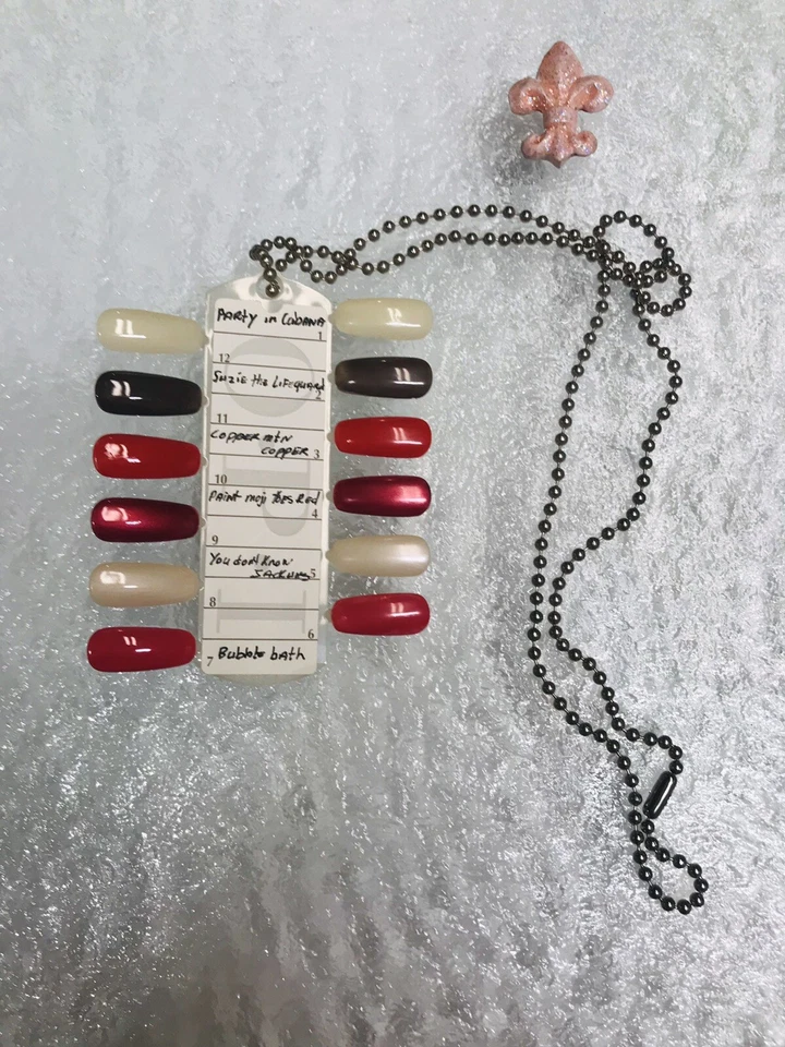 OPI Polished Nail Color Palettes with Beaded Chains Reusable 12 Tips Palette - Image 1 of 1