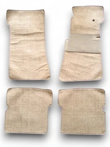 Fußmatten Teppich passend für Mercedes Benz SL107 R107/W107 4 teilig Beige RHD - Bild 1 von 5