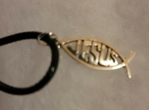 Jesus Fish Necklace Silver Stainless Steel - Picture 1 of 1