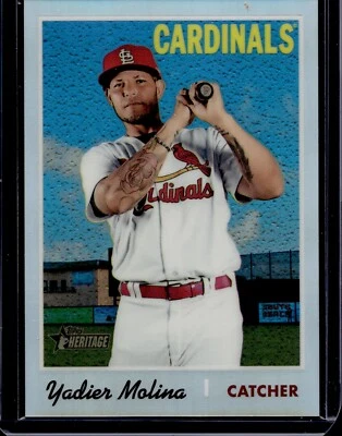 2019 Topps Heritage Chrome Refractor Yadier Molina #THC-439  /570 - Image 1 of 2