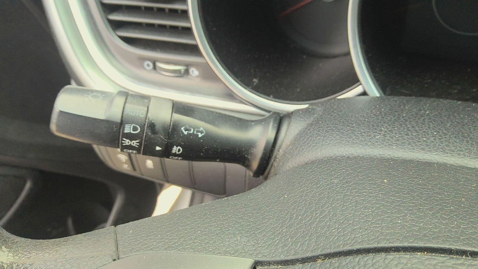 Interruptor combinado KIA OPTIMA 11 12 13 14 15 16 Foto 1 de 1