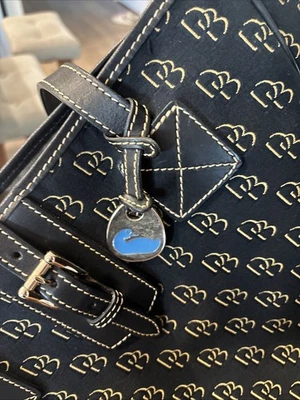 Dooney Bourke Black Women's Large Handbags Tote Bag Excellent Condition Leather - Image 1 of 4