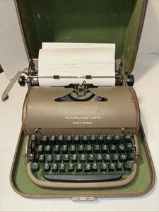 Remington Quiet-Riter Miracle Tab Schreibmaschine grüne Tasten 50er Jahre mit Koffer tragbar - Bild 1 von 24