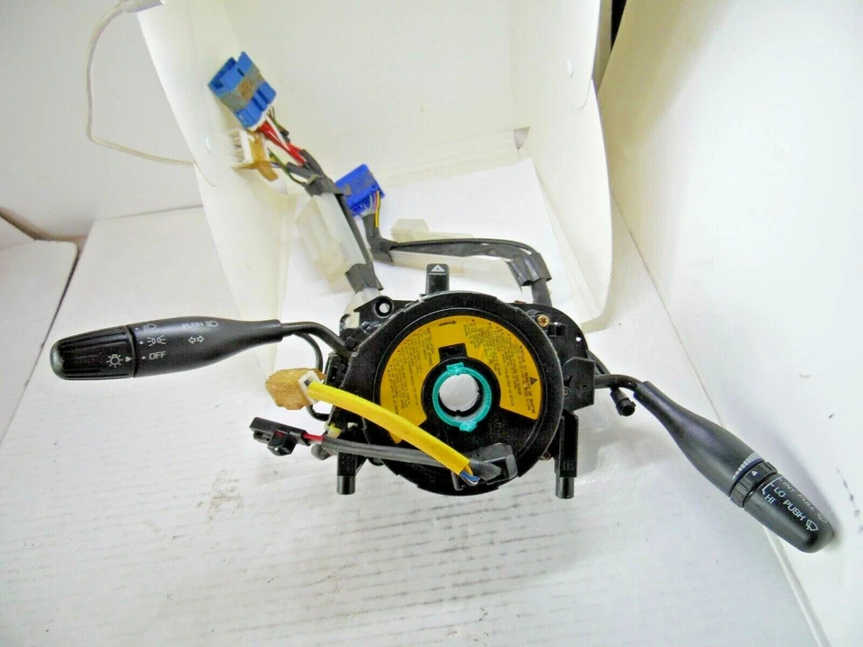 Conjunto combinado interruptor-señal de giro/limpiaparabrisas Motorcraft SW-5045 Foto 1 de 4