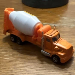 Hot Wheels 1998 Cement Truck - Picture 1 of 4