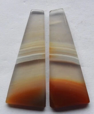 54.20 Ct Natural Banded Agate (43.5mm X 18mm each) Cabochon Loose Match Pair - Image 1 of 3