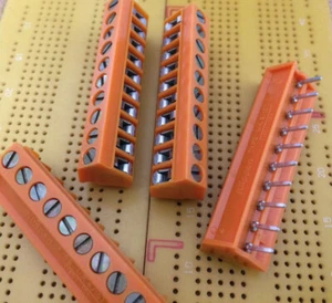 10 Way 15A 150V 135° Angle PCB 1.5mm2 Wire Terminal Block 5.08mm Pitch Multi Qty - Picture 1 of 2