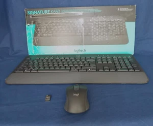 Latest Logitech MK650 Signature Combo with Bolt USB (Apple Keys Incorrect!!) - Picture 1 of 8