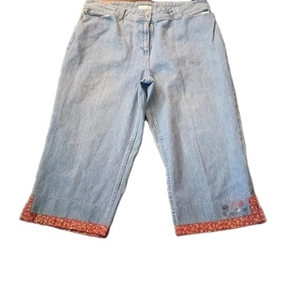 Jeans capri de mezclilla lavado claro Christopher & Banks de colección con acento floral talla 16 Y2K  Foto 1 de 4