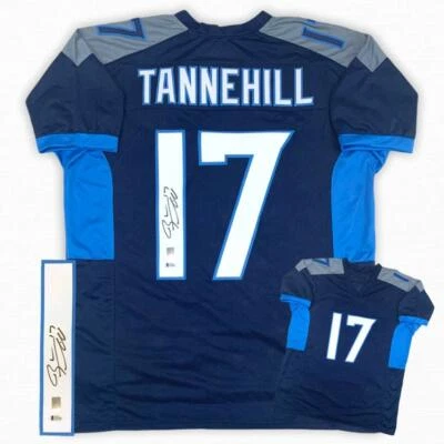 Camiseta autografada assinada por Ryan Tannehill - Azul pó - Autêntica Beckett - Imagem 1 de 4