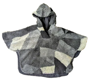 Girls Colorblock Gray Black and White Hooded Knit Poncho Size 10 - Picture 1 of 3