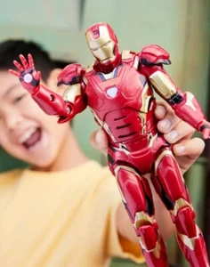 Figura de acción parlante Iron Man Marvel de Disney Store nueva con etiquetas - Imagen 1 de 13