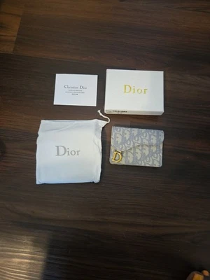 Cartera Christian Dior auténtica Foto 1 de 4