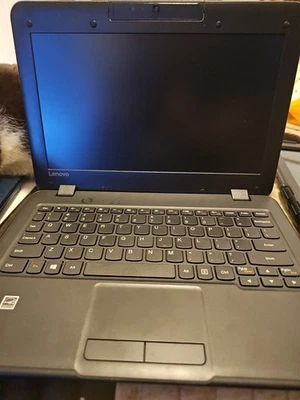 Lenovo N22-20 Chromebook 11.6" (16GB, Intel Celeron, 2.16 GHz, 4GB RAM) - Image 1 of 4