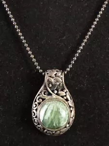 PLATA ESTERLINA 24" Collar Cadena Cuentas COLGANTE SERAFINITA VERDE Pergamino/Hojas - Imagen 1 de 5