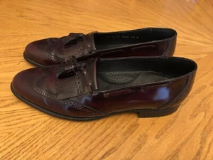 Mocasines con borlas Johnston & Murphy, Kiltie Italia Merlot cuero rojo talla 10N - Imagen 1 de 6