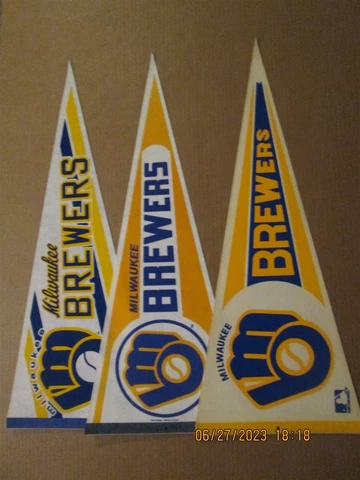 MLB Milwaukee Brewers Vintage Lot of 3 Circa 1990's Team Logo Baseball Pennants Cover