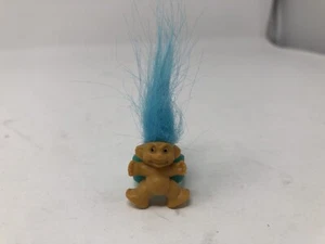 Vintage Trolls Doll Ring Toy Blue Hair Troll Green Ring  - Picture 1 of 9