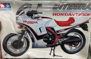Tamiya 1430 Honda Integra VT250F Motorcycle KIT 1/12 McM fs - Picture 1 of 1
