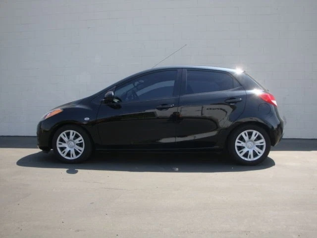 Kit de resortes reductores Megan Racing para Mazda 2 2011-2015 tarifa más baja 1,25" F y 1" R Foto 1 de 2