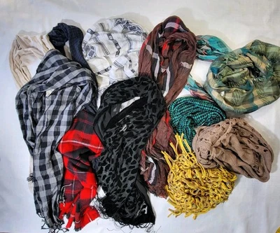 Lote 12 Bufandas Infinity Wraps Cuadros Leopardo Verde Gris Marrón Amarillo Boho Vacaciones Foto 1 de 4