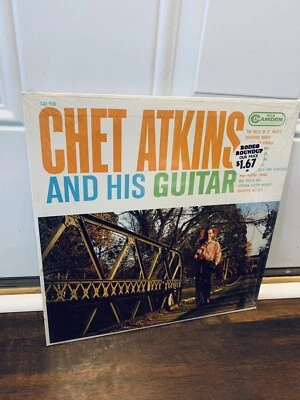 Chet Atkins And his Guitar  Vinyl LP RCA Camden EXCELLENT CONDITION with HYPE - Image 1 of 4