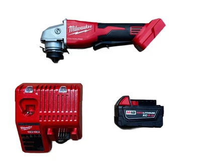 Milwaukee 2686-20 18V 5in Grinder w/Paddle Switch W/5.0Ah Battery and Charger - Image 1 of 4