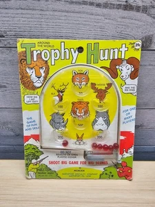 VTG 1969 TROPHY HUNT PINBALL GAME - MODEL N0. 172 SMETHPORT SPECIALTY CO. - Picture 1 of 2
