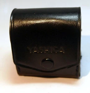 YASHICA small Leather Case for 80mm lens hood - Picture 1 of 8