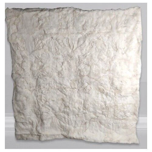 AUTÉNTICA MANTA BLANCA DE PIEL DE ALPACA BEBÉ, TALLA QUEEN, 82 X 87 pulgadas Foto 1 de 4