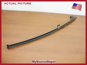 2001,2002,2003,2004,2005,2006,SANTA FE,LEFT REAR DOOR GLASS CHANNEL / REAR - Picture 1 of 2