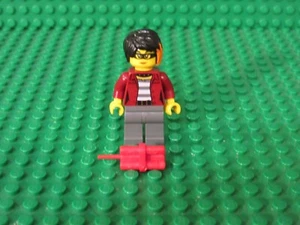 Lego City Police Crook Female Daisy Kaboom Minifigure 60268 60246 KB12 - Picture 1 of 2