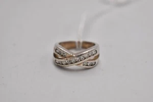 Sterling Silver Cubic Zirconia Criss-Cross Band Ring – Size M 1/2 – Hallmarked - Picture 1 of 24