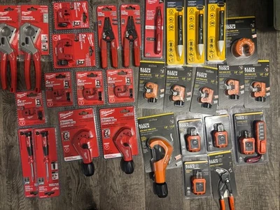 Lot Of 30 Klein Milwaukee And Fluke Plumbing And Electrical Hand Tools  - Image 1 of 4
