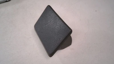 Ashtray insert ashtray rear Toyota Avensis 2.2 D-cat estate year 2007 - Image 1 of 3