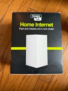 Straight Talk STFXFWF-100V5CPWP Domowy Internet All-in-One Router Biały - Prepaid - Zdjęcie 1 z 2