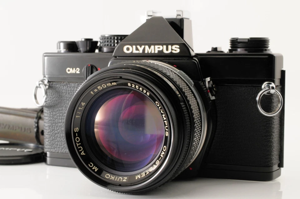 [QUASE EM PERFEITO ESTADO] Câmera de Filme Olympus OM-2 Preta G Zuiko Auto-S 50mm F/1.4 Do JAPÃO - Imagem 1 de 4