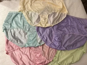 Neu ohne Etikett verschiedene bequeme Auswahl 5 Paar Nylon Slip Höschen Größe 12 - Bild 1 von 8