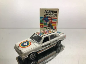 BBURAGO 0122 MERCEDES BENZ 450SEL ARGENTINA 78 WORLD CUP -WHITE 1:24- GOOD - B4 - Imagen 1 de 9