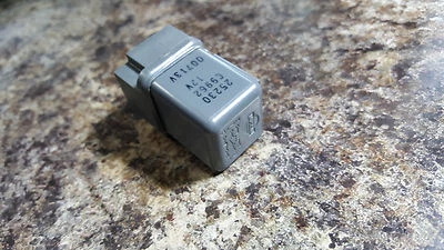 nissan jideco relay 25230-C996B 25230C996B 25230-C9962 25230C9962 oem 1b7 - Image 1 of 4